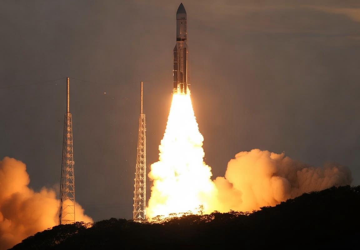 H3火箭发射失败：日本火箭整流罩故障与二级发动机异常重创航天计划，陷入无箭可用困境